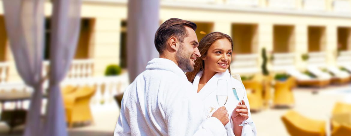 «Palace Del Mar» summer deals with 50% off!