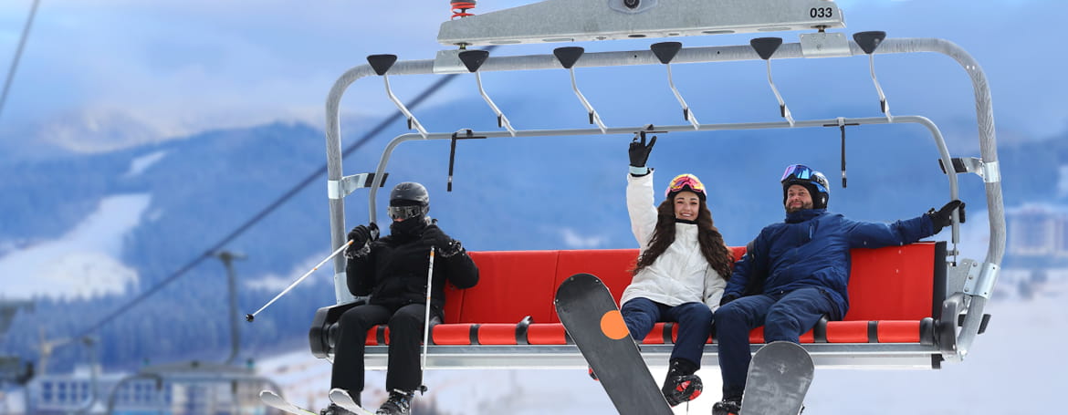 Welcome to our new 6-seater ski lift #3!
