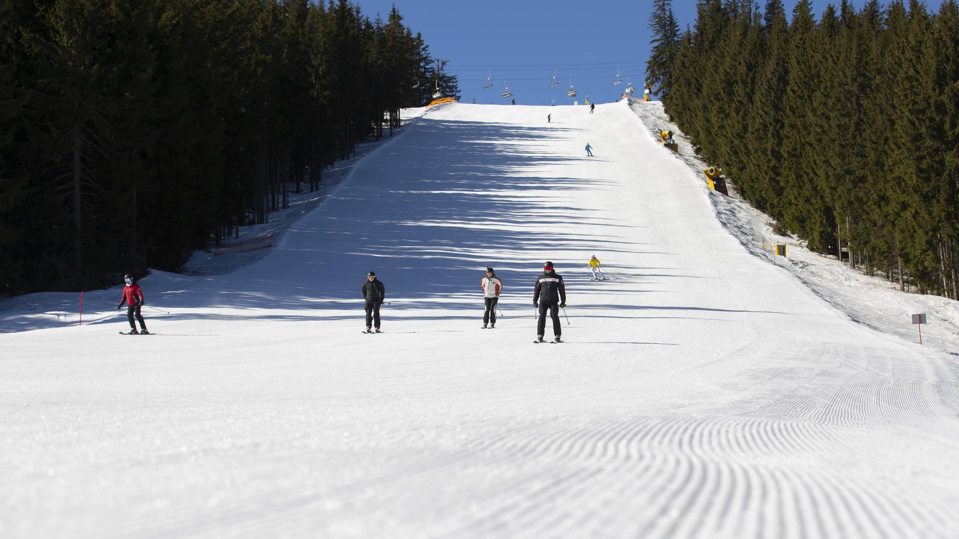 Управляющий горнолыжным комплексом "Цыпина гора" Владимир Федосеев: "В ясную пог