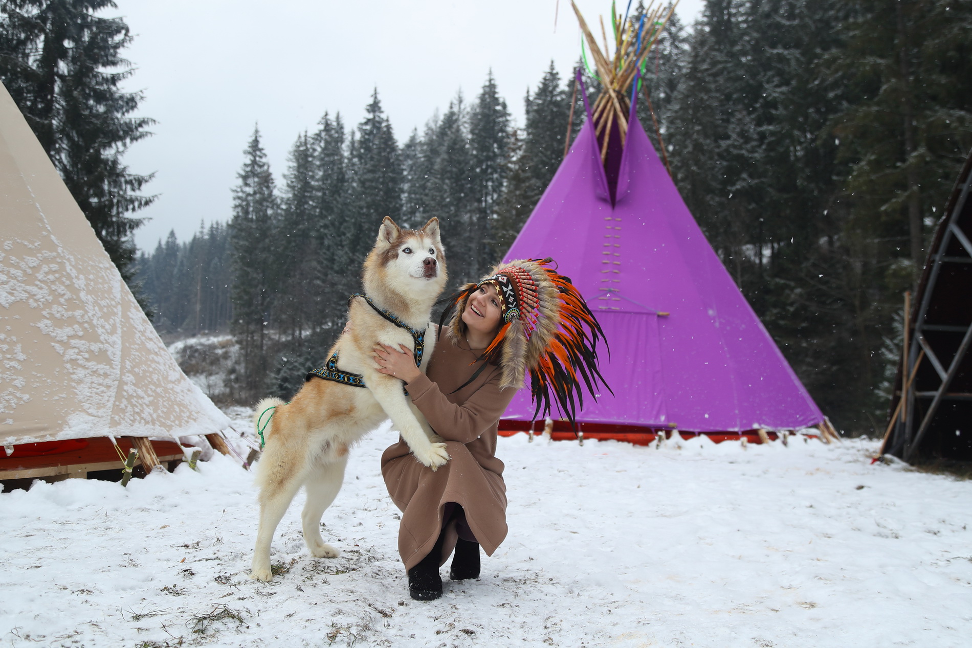 ХАСКІ-ХАУС - Буковель Bukovel. Всесезонний курорт у серці Карпат.